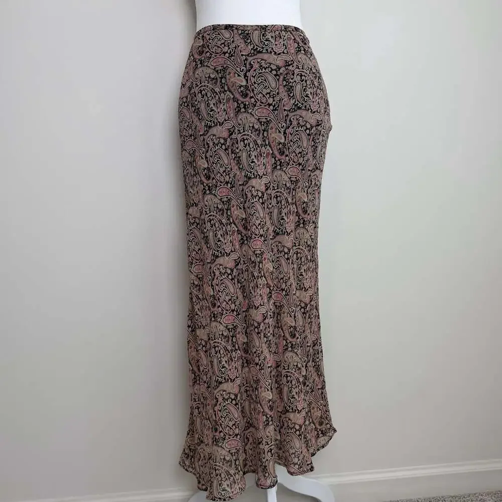 Ann Taylor so beautiful